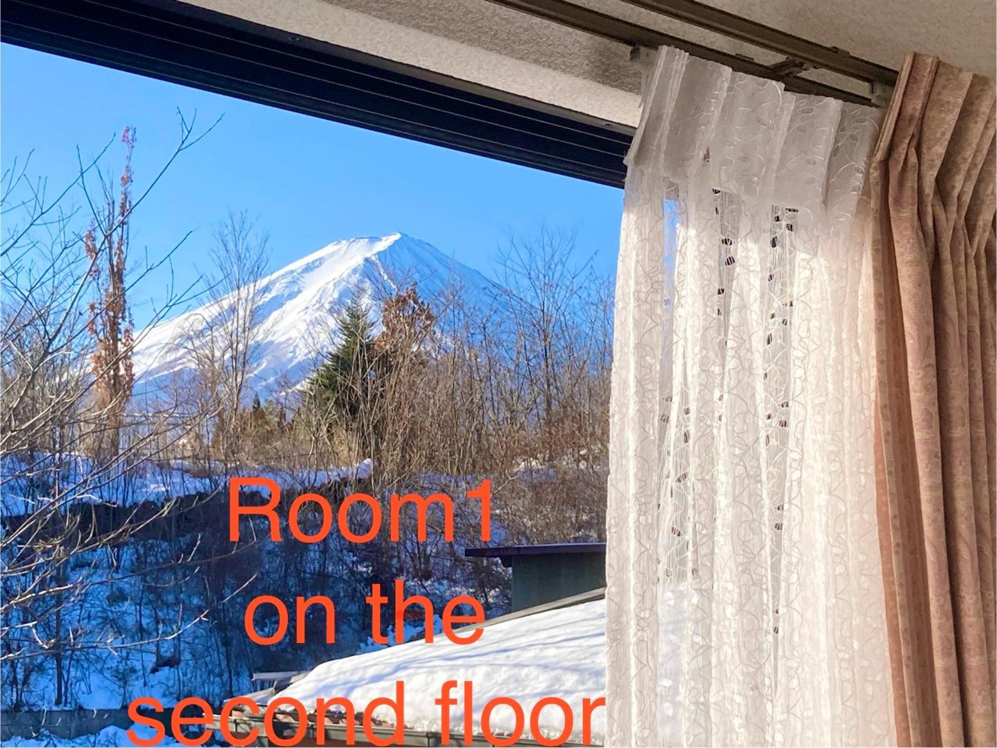 富士の樱house 宝栄 Villa Fudzsikavagucsiko Kültér fotó